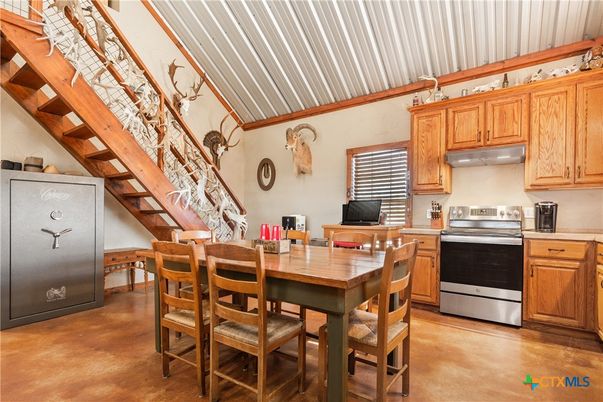 Dining room, Interior, Kitchen, Stainless Steel Appliances, Wood Texture Flooring