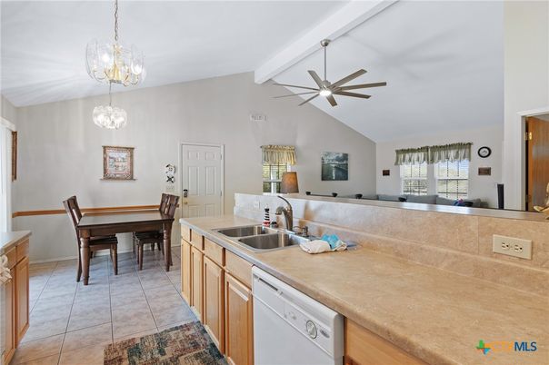 Dining room, Interior, Kitchen, Pendant Lights