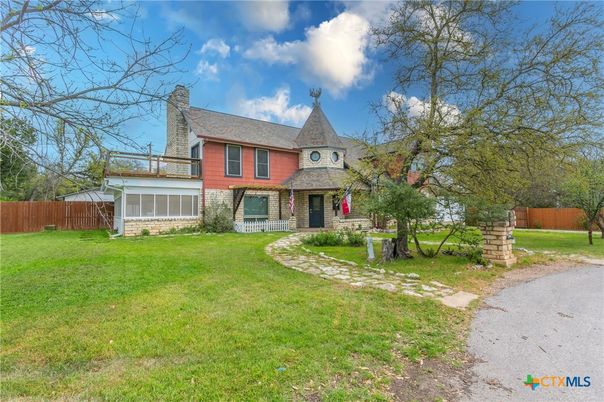 Backyard, Exterior, Facade, Brick Facade, Queen Anne Victorian
