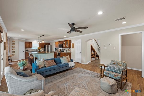 Interior, Kitchen, Living room, Pendant Lights, Recessed Lighting, Wood Texture Flooring