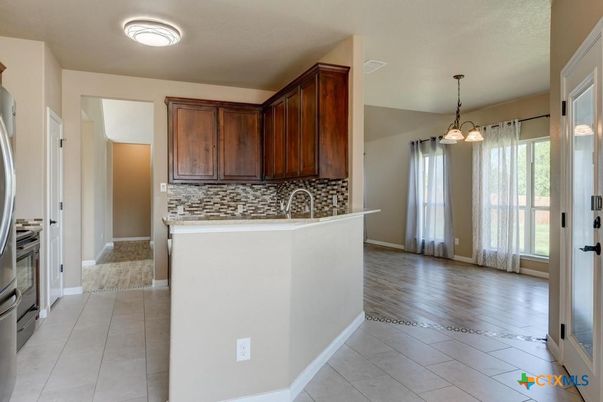 Interior, Kitchen, Pendant Lights, Wood Texture Flooring