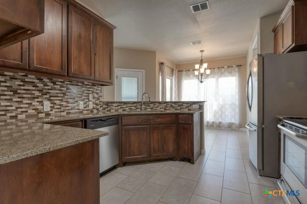 Chandelier, Interior, Kitchen