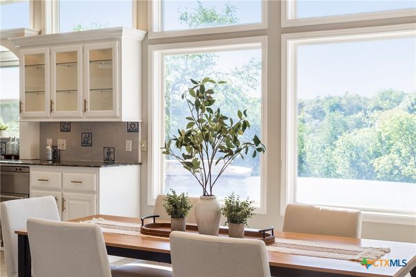 Dining room, Interior, Kitchen, Stainless Steel Appliances