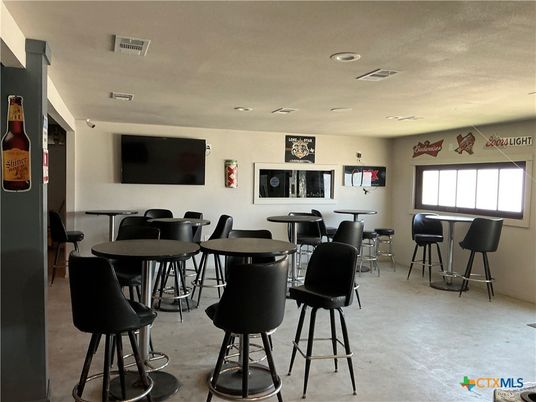 Dining room, Interior, Recessed Lighting