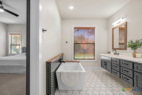 Bathroom, Dual Sink Vanities, Free Standing Baths, Interior, Recessed Lighting