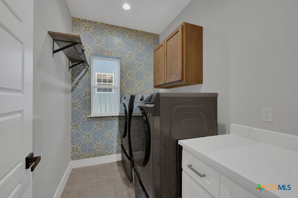 Interior, Recessed Lighting, Washer
