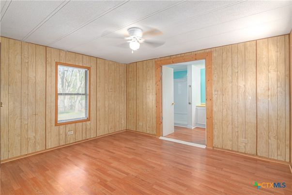 Empty room, Interior, Wood Texture Flooring, Wooden Walls