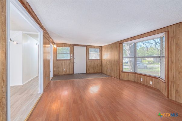 Empty room, Interior, Wood Texture Flooring, Wooden Walls