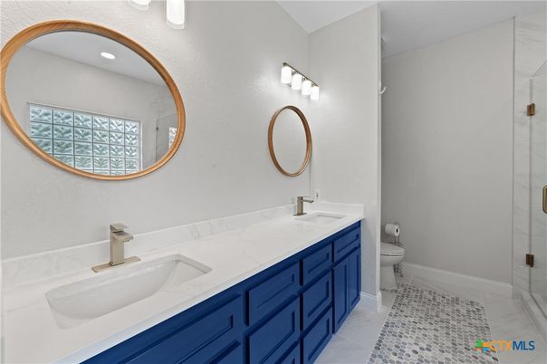 Bathroom, Dual Sink Vanities, Interior, Marble, Recessed Lighting