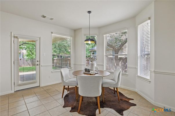 Dining room, Interior, Pendant Lights