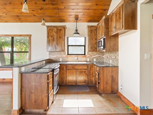 Interior, Kitchen, Pendant Lights, Wooden Ceilings