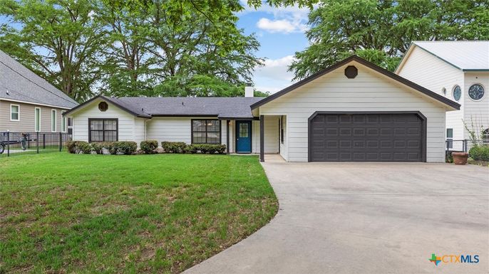 Attached, Backyard, Exterior, Facade, Ranch