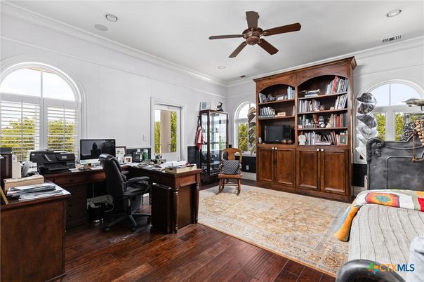Home Office, Interior, Recessed Lighting, Wood Texture Flooring
