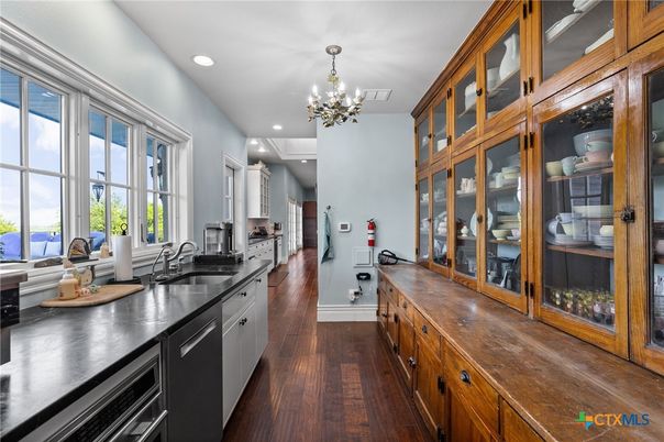 Chandelier, Interior, Kitchen, Recessed Lighting, Wood Texture Flooring