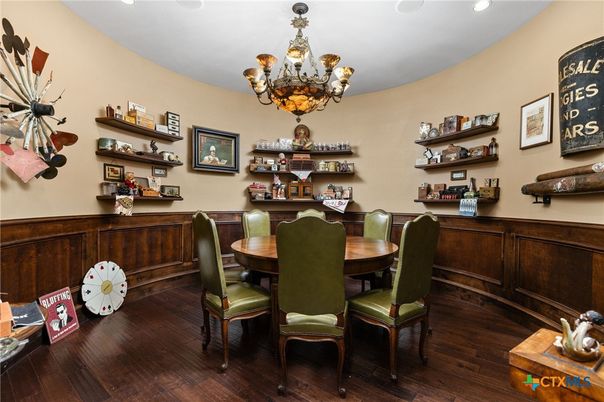 Chandelier, Dining room, Interior, Recessed Lighting, Wood Texture Flooring