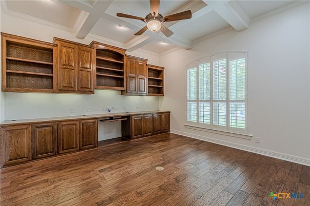 Home Office, Interior, Recessed Lighting, Wood Texture Flooring