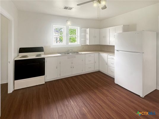 Interior, Kitchen, Wood Texture Flooring