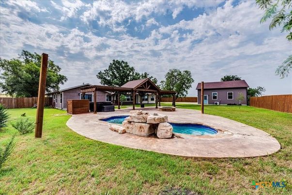 Backyard, Exterior, Pool