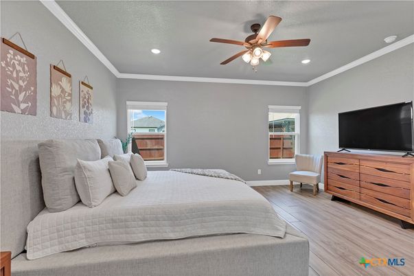Bedroom, Interior, Recessed Lighting, Wood Texture Flooring