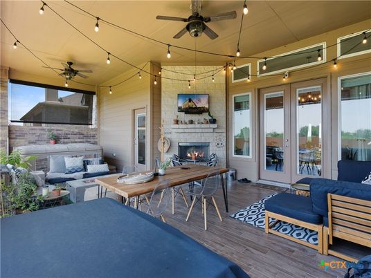 Exterior, Fireplace