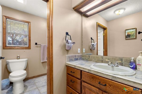 Bathroom, Interior, Tile Countertops