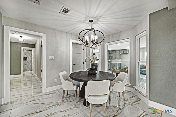 Chandelier, Dining room, Interior, Marble, Pendant Lights