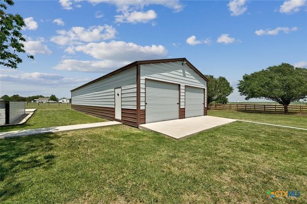 Backyard, Detached Garage, Exterior