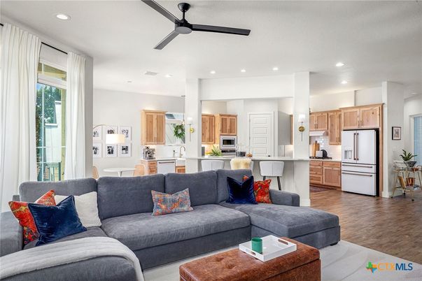 Interior, Kitchen, Living room, Recessed Lighting, Wood Texture Flooring