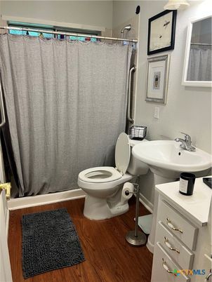 Bathroom, Interior, Wood Texture Flooring