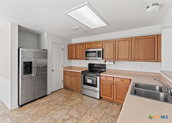 Interior, Kitchen, Stainless Steel Appliances