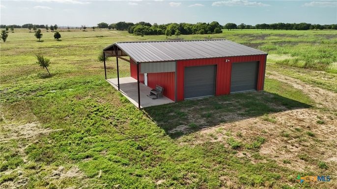 Backyard, Detached Garage, Exterior