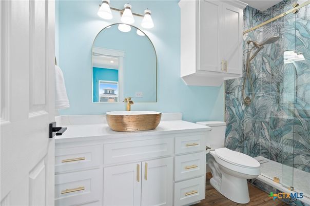 Bathroom, Interior, Wood Texture Flooring