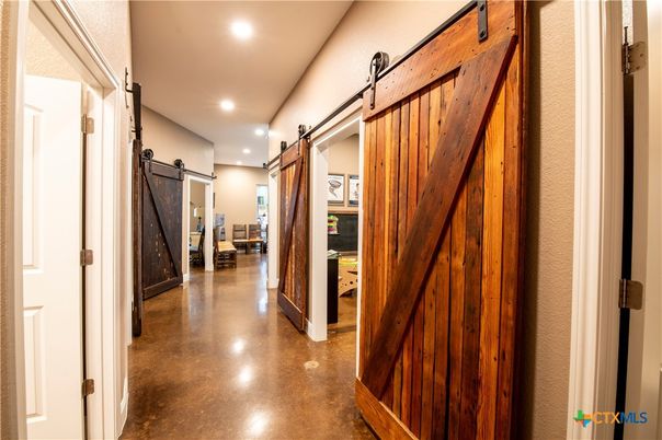 Interior, Recessed Lighting