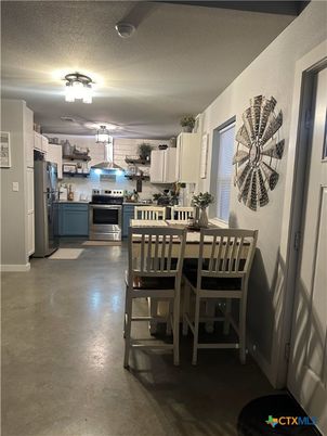 Dining room, Interior, Kitchen, Stainless Steel Appliances