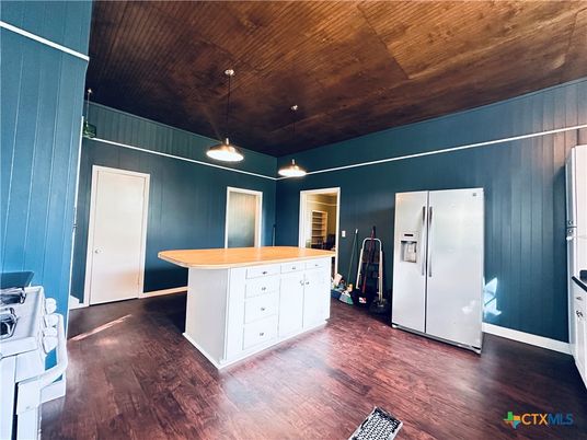 Interior, Kitchen, Pendant Lights, Wooden Ceilings, Wood Texture Flooring