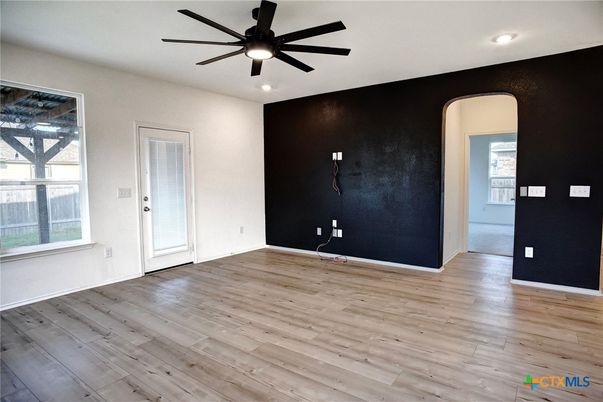 Empty room, Interior, Recessed Lighting, Wood Texture Flooring