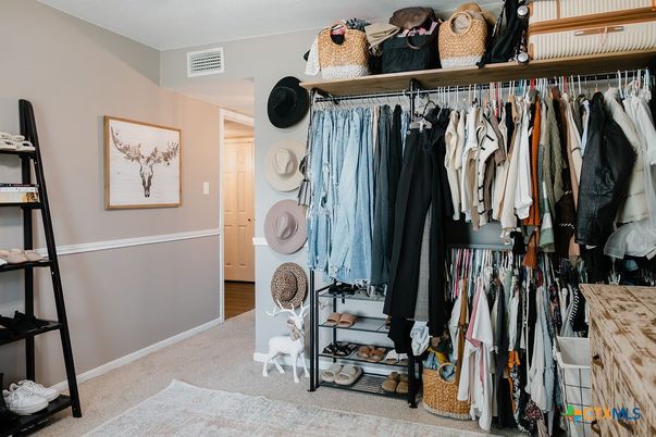 Interior, Walk-in Closets
