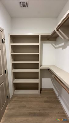 Interior, Walk-in Closets, Wood Texture Flooring