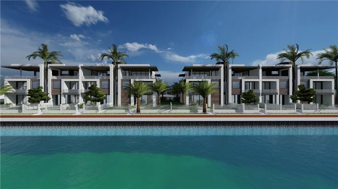 Exterior, Pool, Water