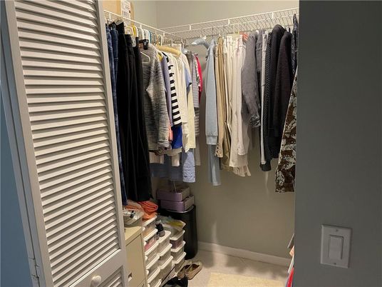 Interior, Walk-in Closets