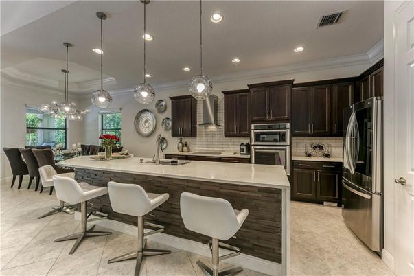Interior, Kitchen, Pendant Lights, Recessed Lighting, Stainless Steel Appliances