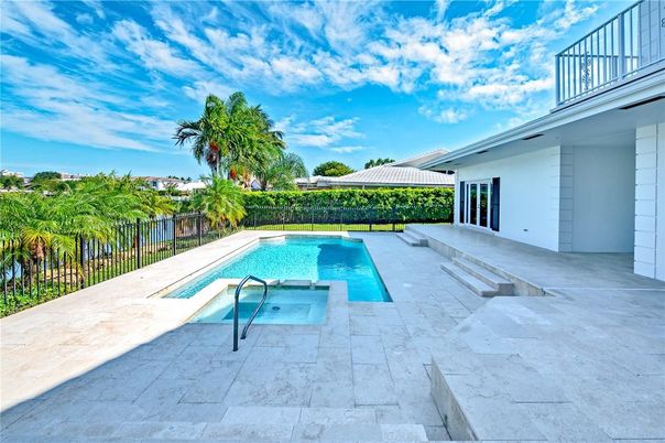 Exterior, Pool, Water