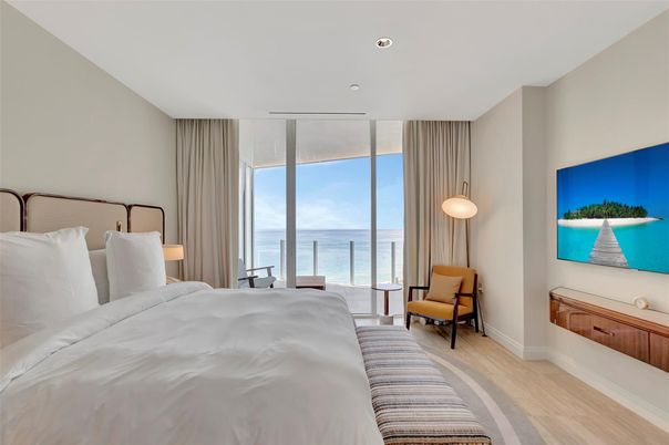 Bedroom, Interior, Recessed Lighting, Water, Wood Texture Flooring