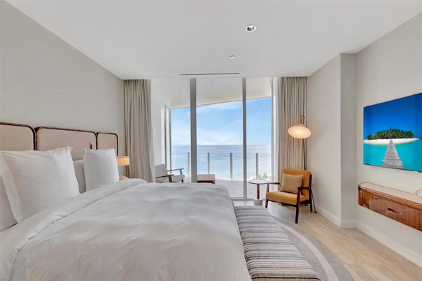 Bedroom, Interior, Pendant Lights, Recessed Lighting, Water, Wood Texture Flooring