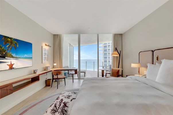 Bedroom, Home Office, Interior, Water