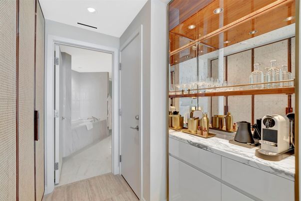 Bathroom, Interior, Recessed Lighting, Wood Texture Flooring