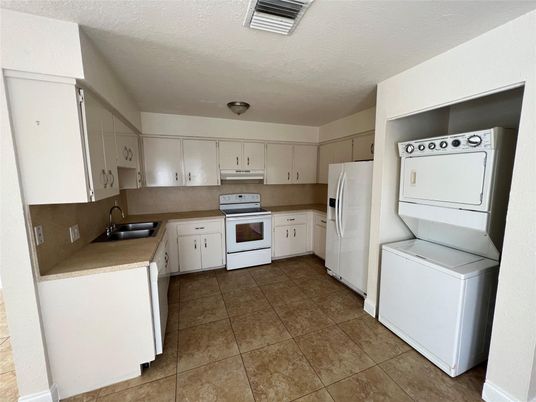 Interior, Kitchen, Washer