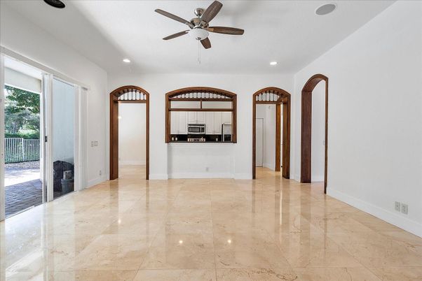 Empty room, Interior, Kitchen, Recessed Lighting