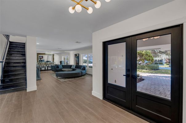 Interior, Living room, Pendant Lights, Recessed Lighting, Wood Texture Flooring
