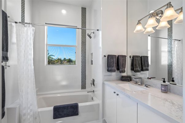 Bathroom, Interior, Recessed Lighting
